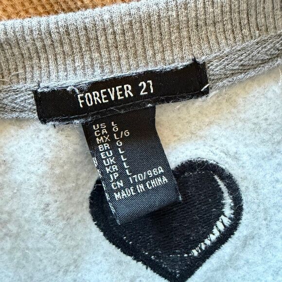 AMORE Puffy Letter Sweatshirt - Picture 5 of 7